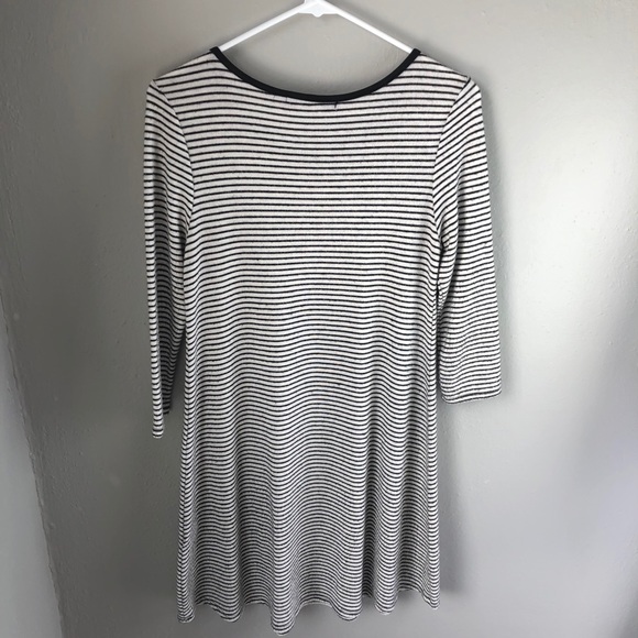 Striped dress - Picture 2 of 3